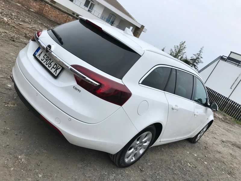 Opel Insignia 2.0D - 170hp, снимка 8 - Автомобили и джипове - 47491602