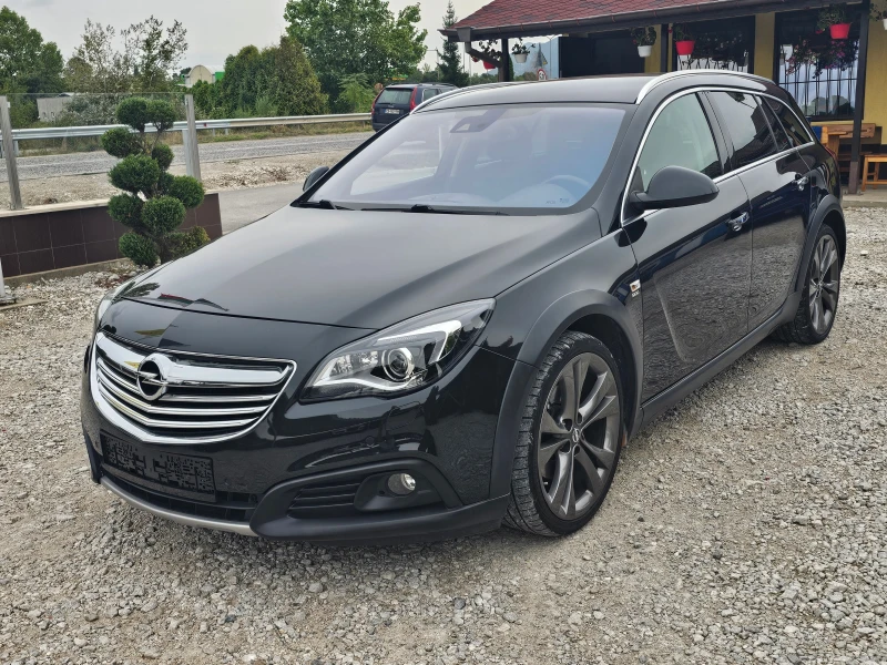 Opel Insignia 2.0 SPORT TOURER 4X4 194кс!! LED !! НАВИ !!, снимка 1 - Автомобили и джипове - 47299861