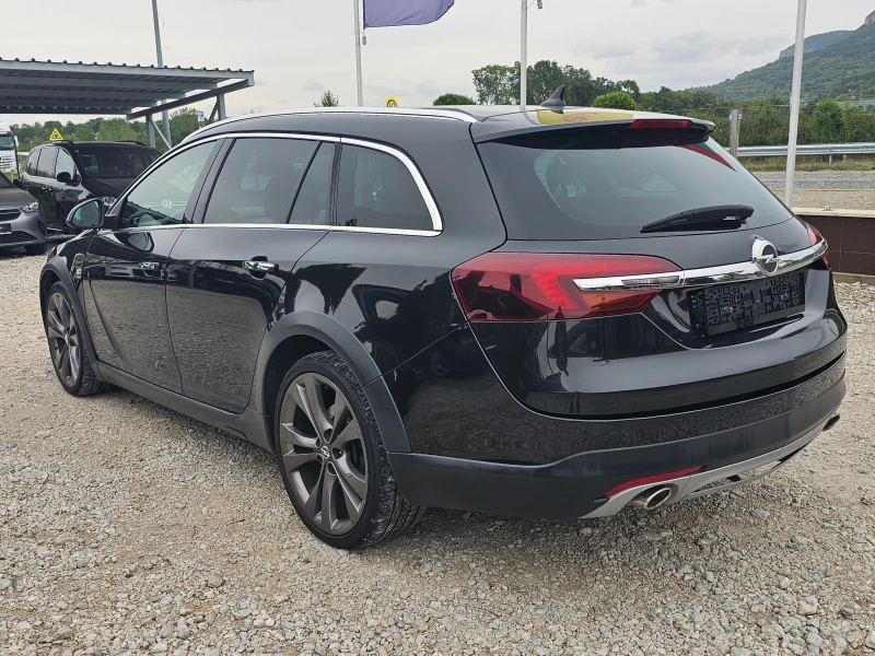 Opel Insignia 2.0 SPORT TOURER 4X4 194кс!! LED !! НАВИ !!, снимка 3 - Автомобили и джипове - 47299861