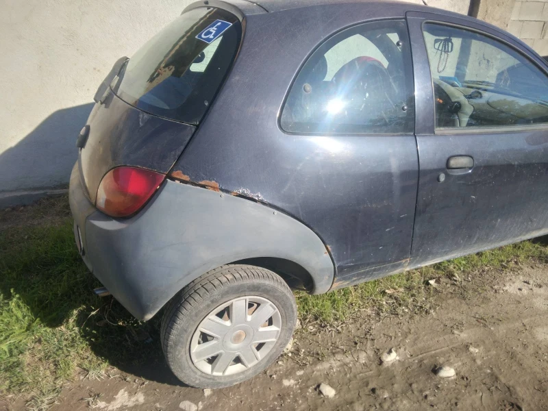 Ford Ka Седан, снимка 4 - Автомобили и джипове - 47629121