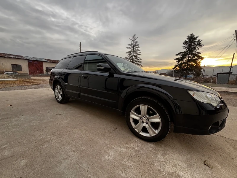 Subaru Outback, снимка 9 - Автомобили и джипове - 48165592