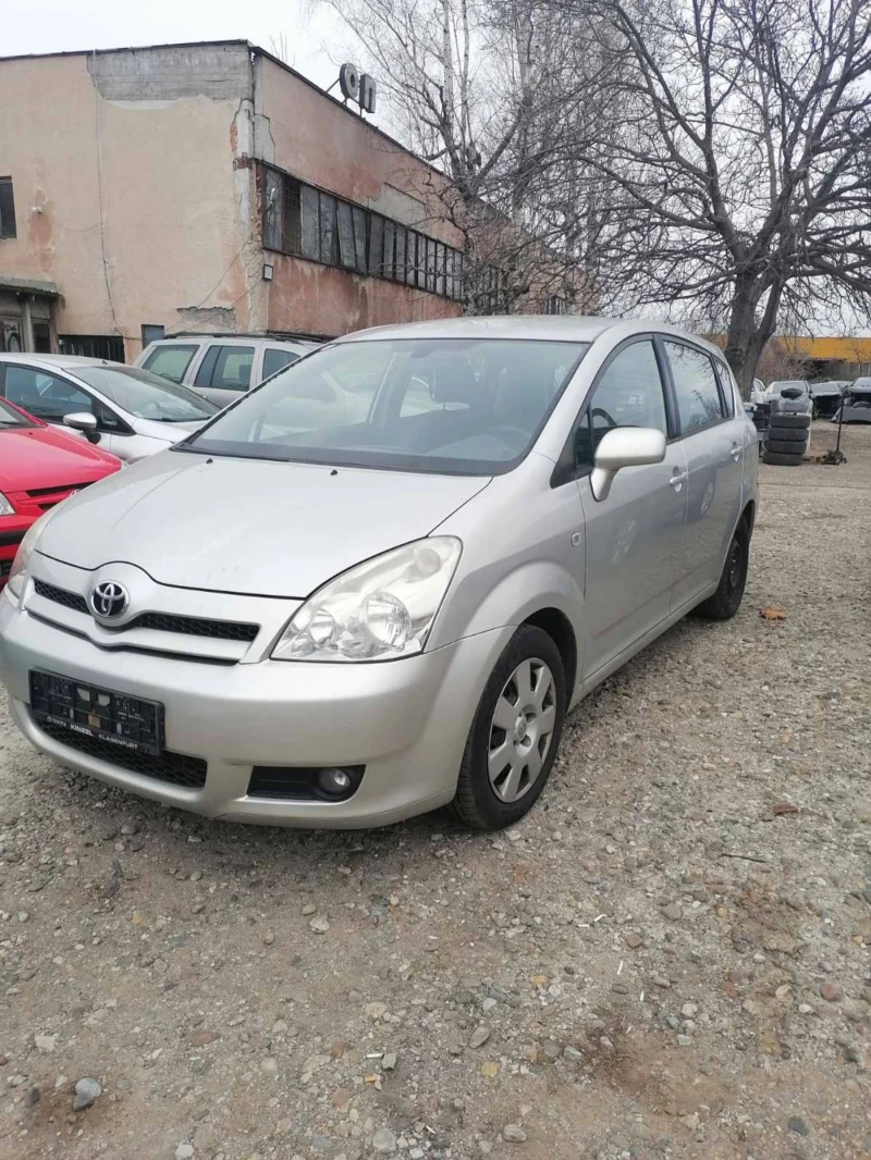 Toyota Corolla verso 2.2D4D 2AD FTV FHV 100KW, снимка 3 - Автомобили и джипове - 49025268