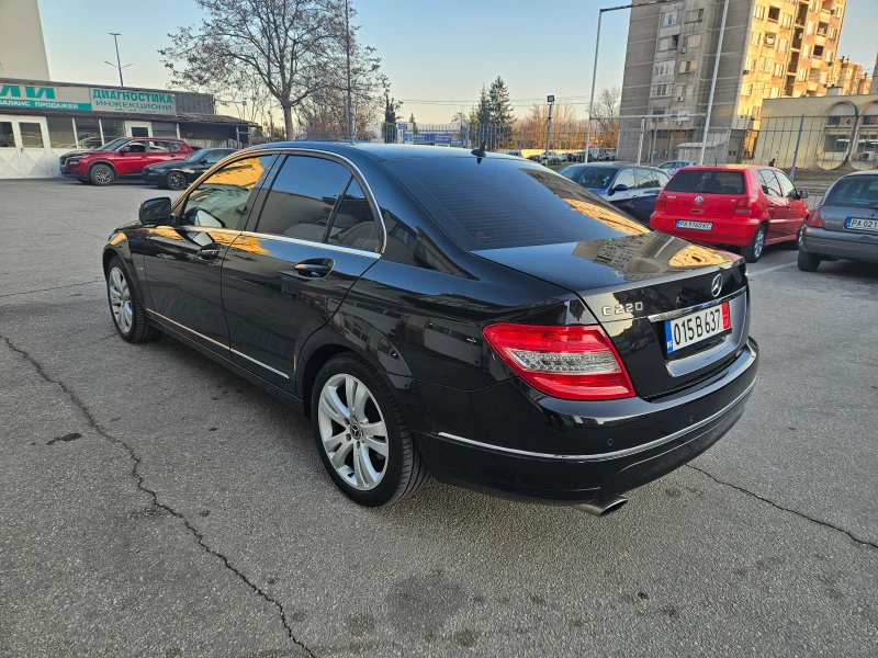 Mercedes-Benz C 220 CDI-Avantgarde, снимка 3 - Автомобили и джипове - 49088759