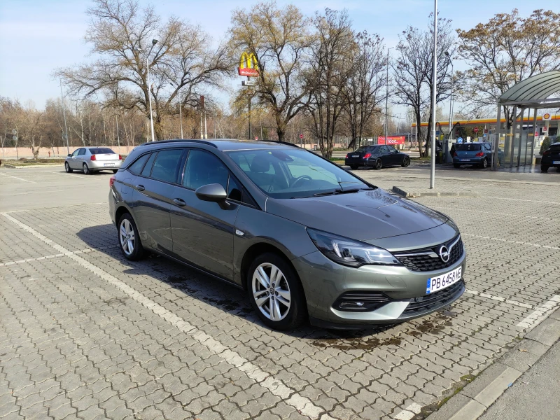 Opel Astra 1.5 Sports Tourer, снимка 9 - Автомобили и джипове - 49132141