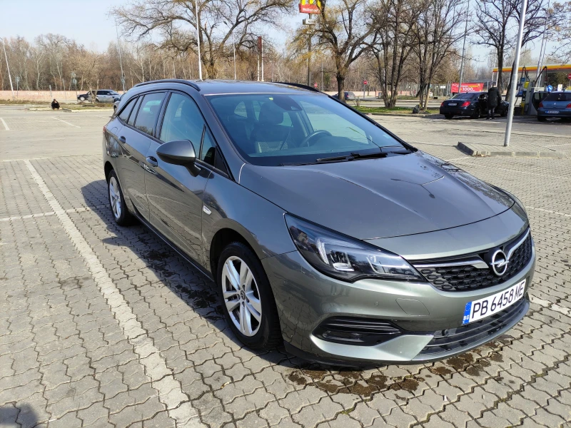 Opel Astra 1.5 Sports Tourer, снимка 1 - Автомобили и джипове - 49132141