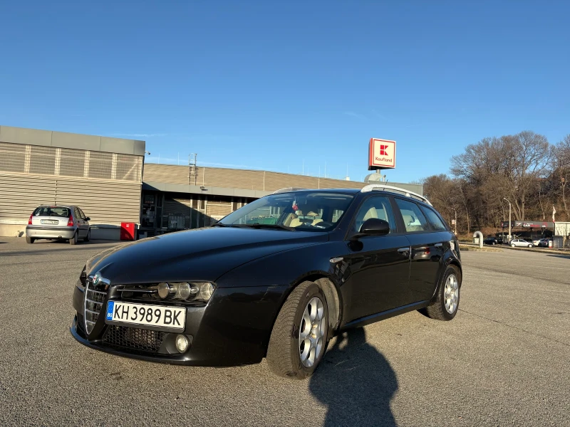 Alfa Romeo 159 sportwagon 1, 9 JTDM 16V, снимка 3 - Автомобили и джипове - 49236576