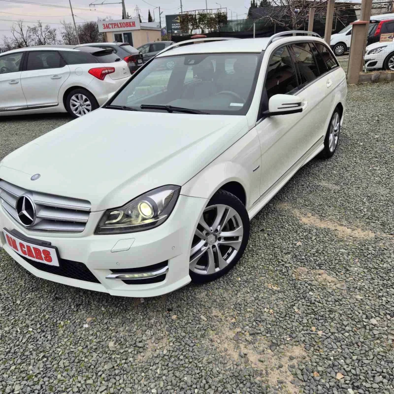 Mercedes-Benz C 220, снимка 6 - Автомобили и джипове - 49484060