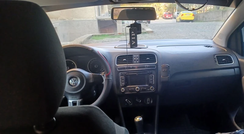 VW Polo, снимка 9 - Автомобили и джипове - 51237631