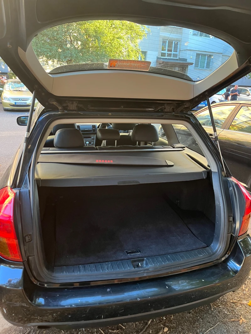 Subaru Outback, снимка 12 - Автомобили и джипове - 52370317