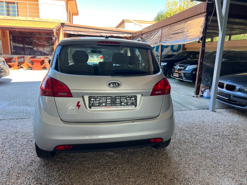 Kia Venga Германия перфект, снимка 7 - Автомобили и джипове - 51970250