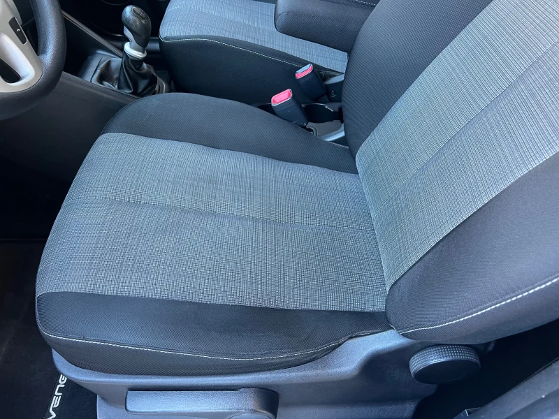 Kia Venga Германия перфект, снимка 12 - Автомобили и джипове - 51970250