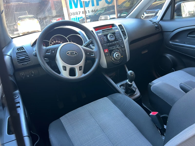 Kia Venga Германия перфект, снимка 10 - Автомобили и джипове - 51970250