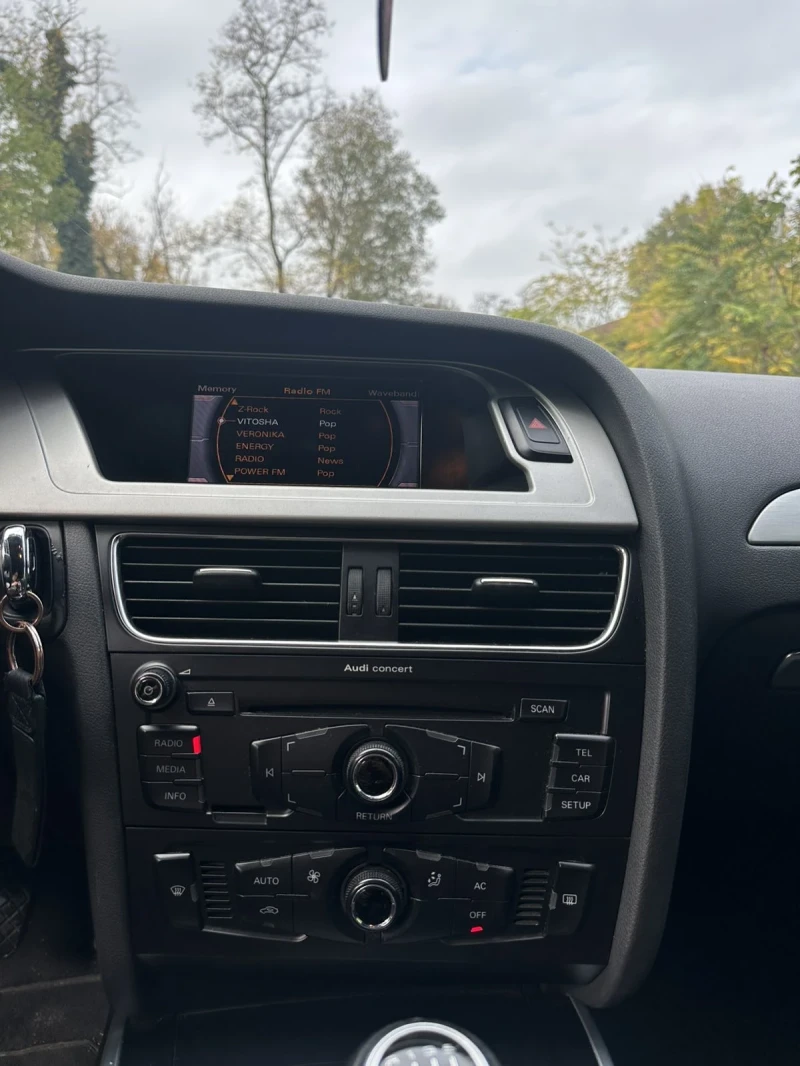 Audi A4 2.0TDI, снимка 7 - Автомобили и джипове - 52922533