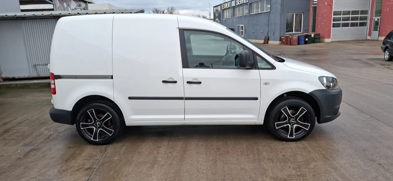 VW Caddy 1, 6, снимка 5 - Автомобили и джипове - 53249180