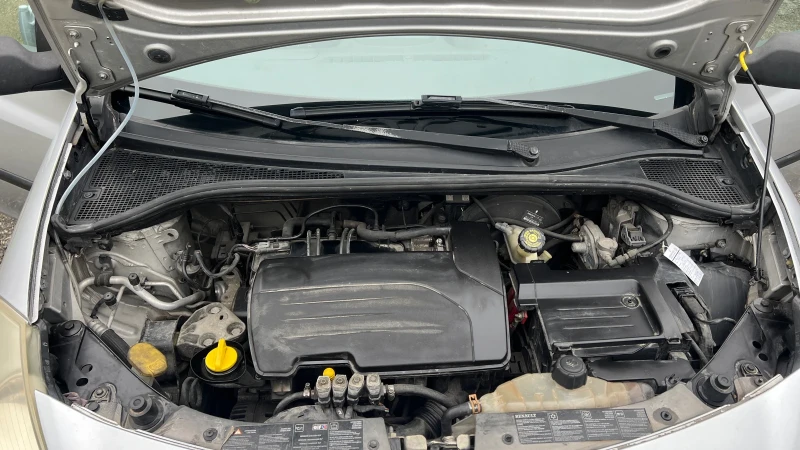 Renault Clio, снимка 7 - Автомобили и джипове - 53445247