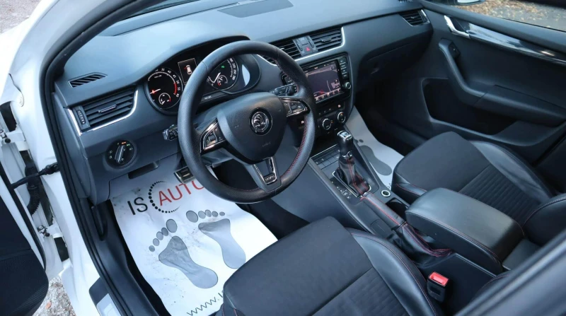 Skoda Octavia 2.0TDI/VRS/FullLed/DSG/Navi/Климатроник + /, снимка 12 - Автомобили и джипове - 53514019