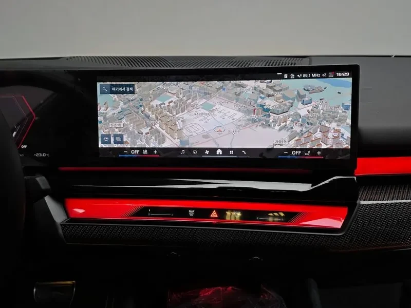 BMW M5 (G90) M5 Sedan, снимка 13 - Автомобили и джипове - 55031017