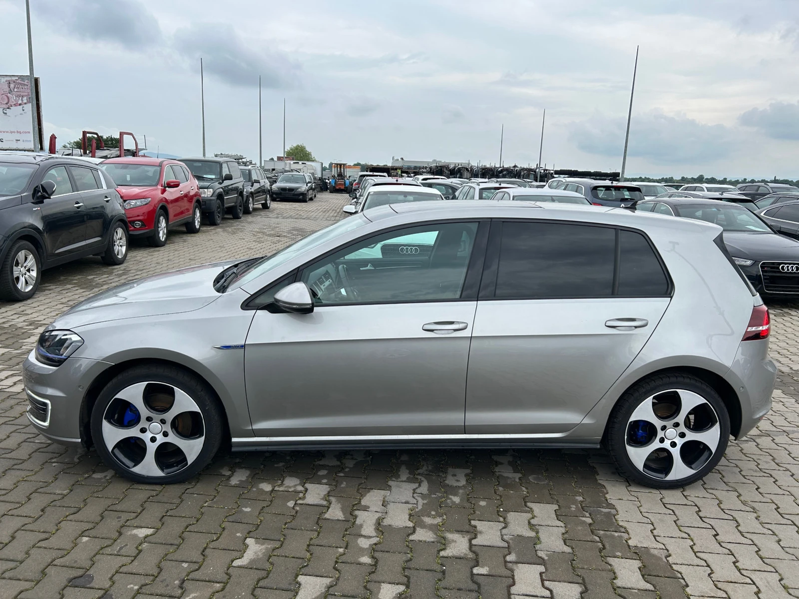 VW Golf 7 GTE Plug In hybrid 1.4 - изображение 5