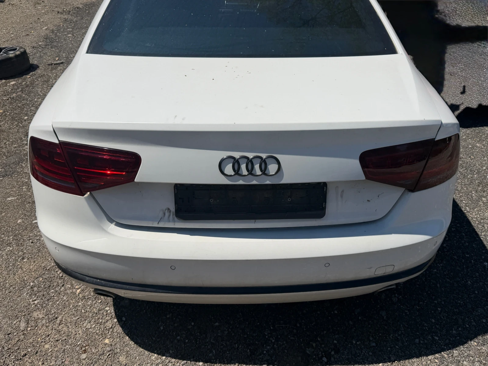 Audi A8 4.2TDI DISTRONIC FULL, снимка 4 - Автомобили и джипове - 45131093