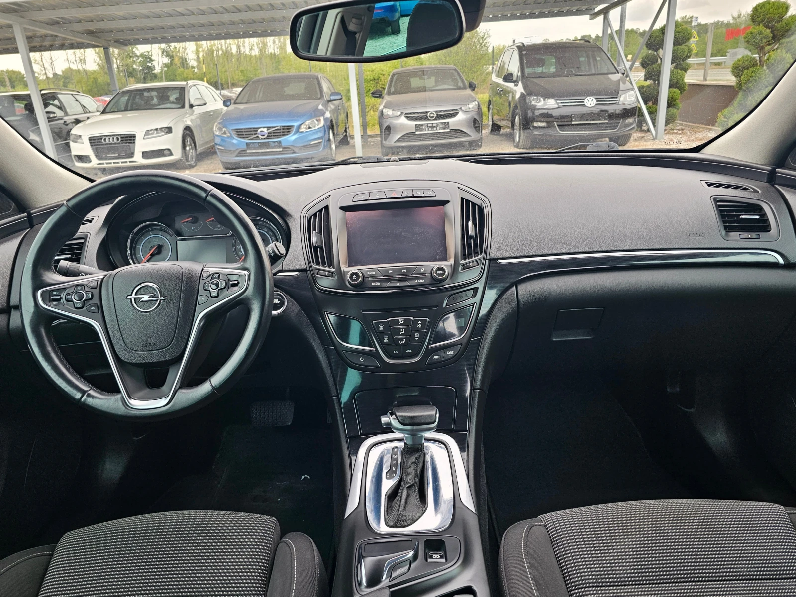 Opel Insignia 2.0 SPORT TOURER 4X4 194!! LED !!  !! | Mobile.bg   11