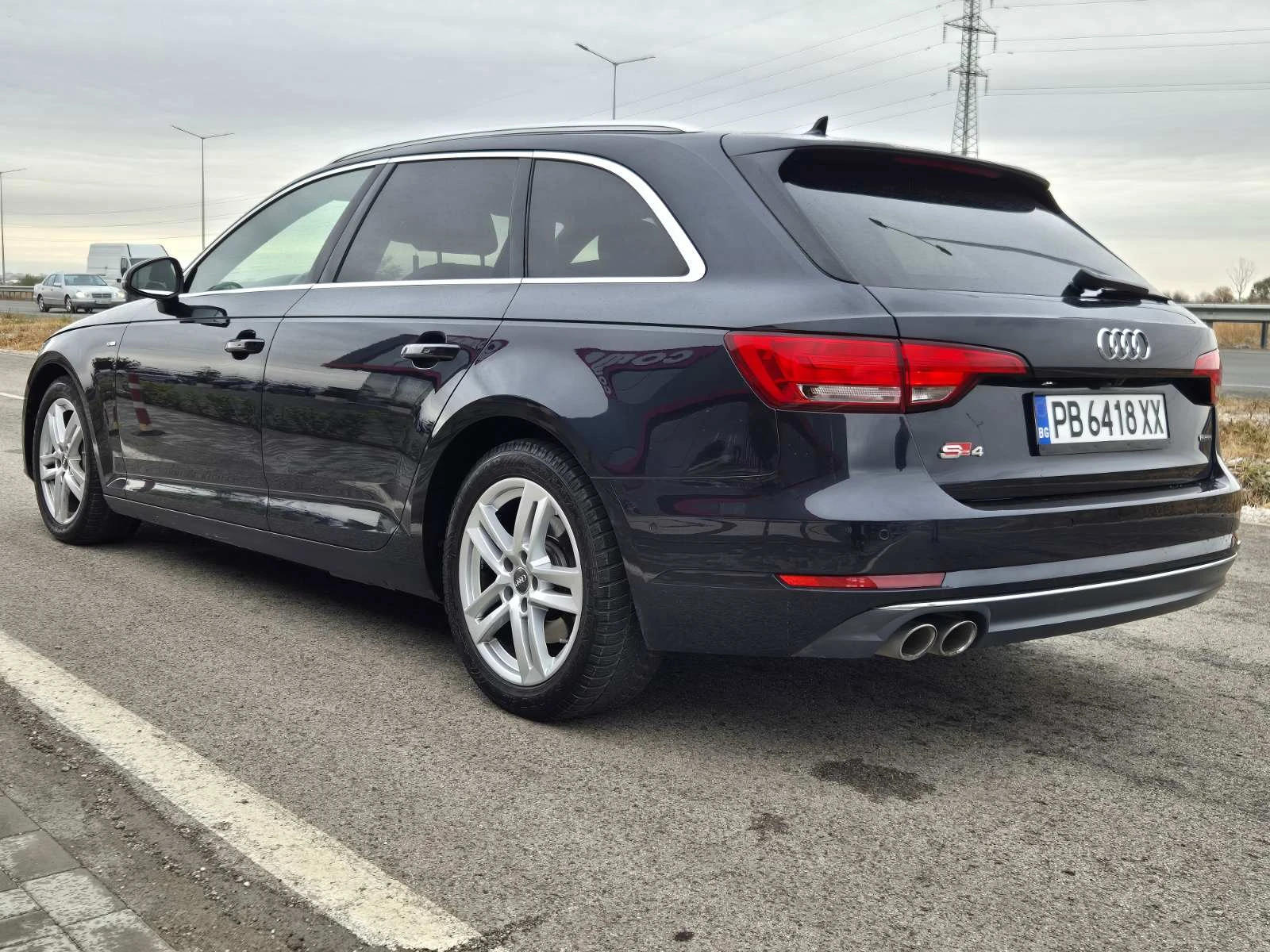 Audi A4  s-line Avant 2.0 TDI Quattro - изображение 5