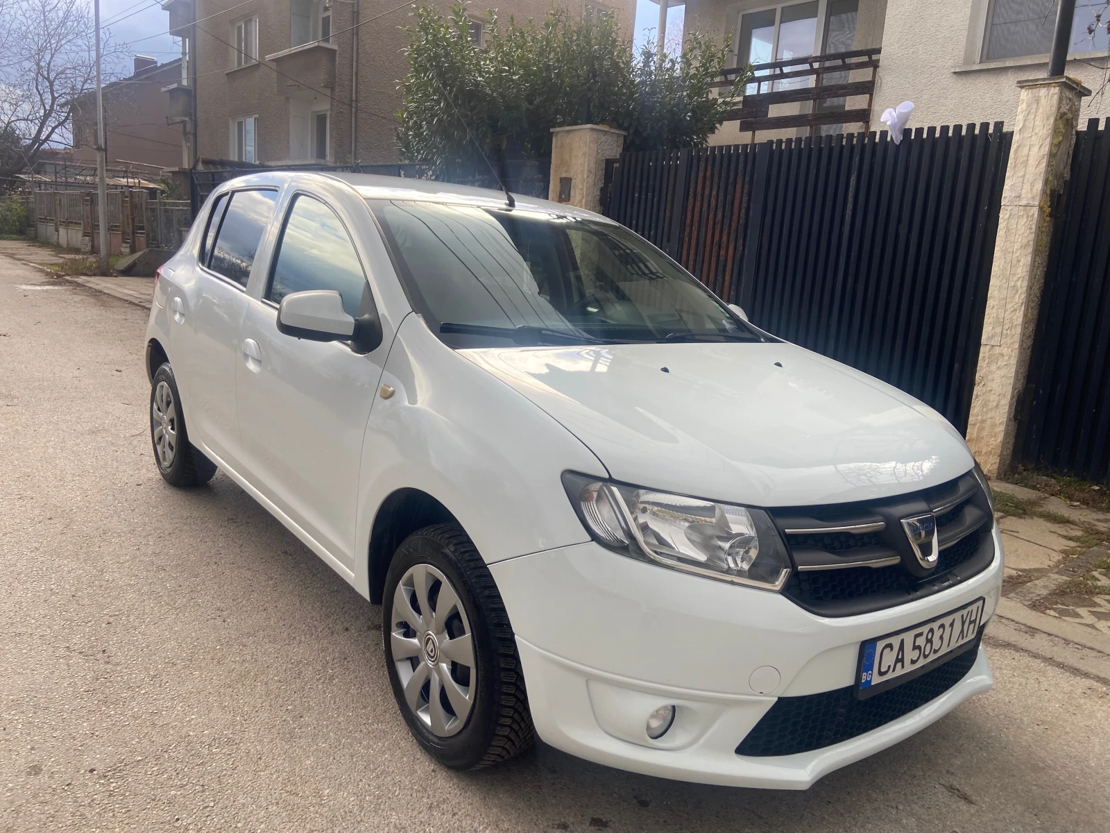 Dacia Sandero 1.5dci klimatic  - изображение 4