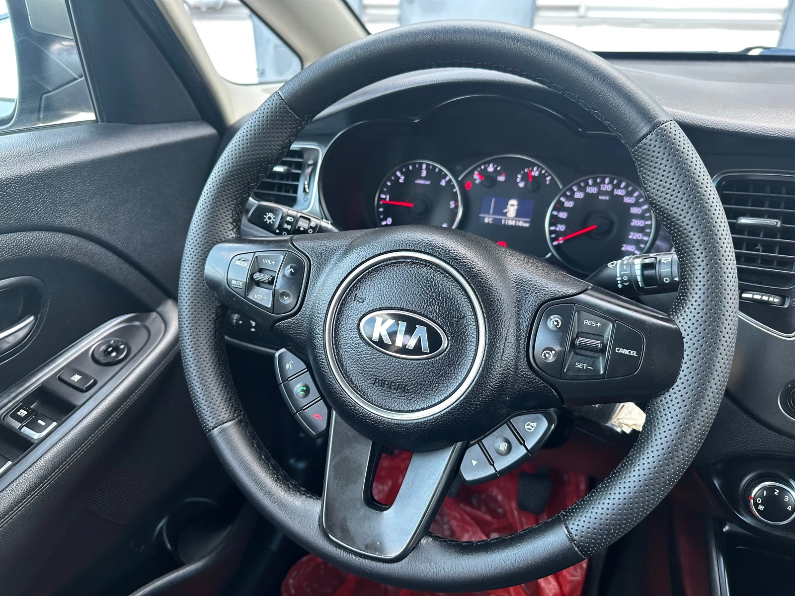 Kia Carens 1.7 CRDI | Mobile.bg — изображение 11