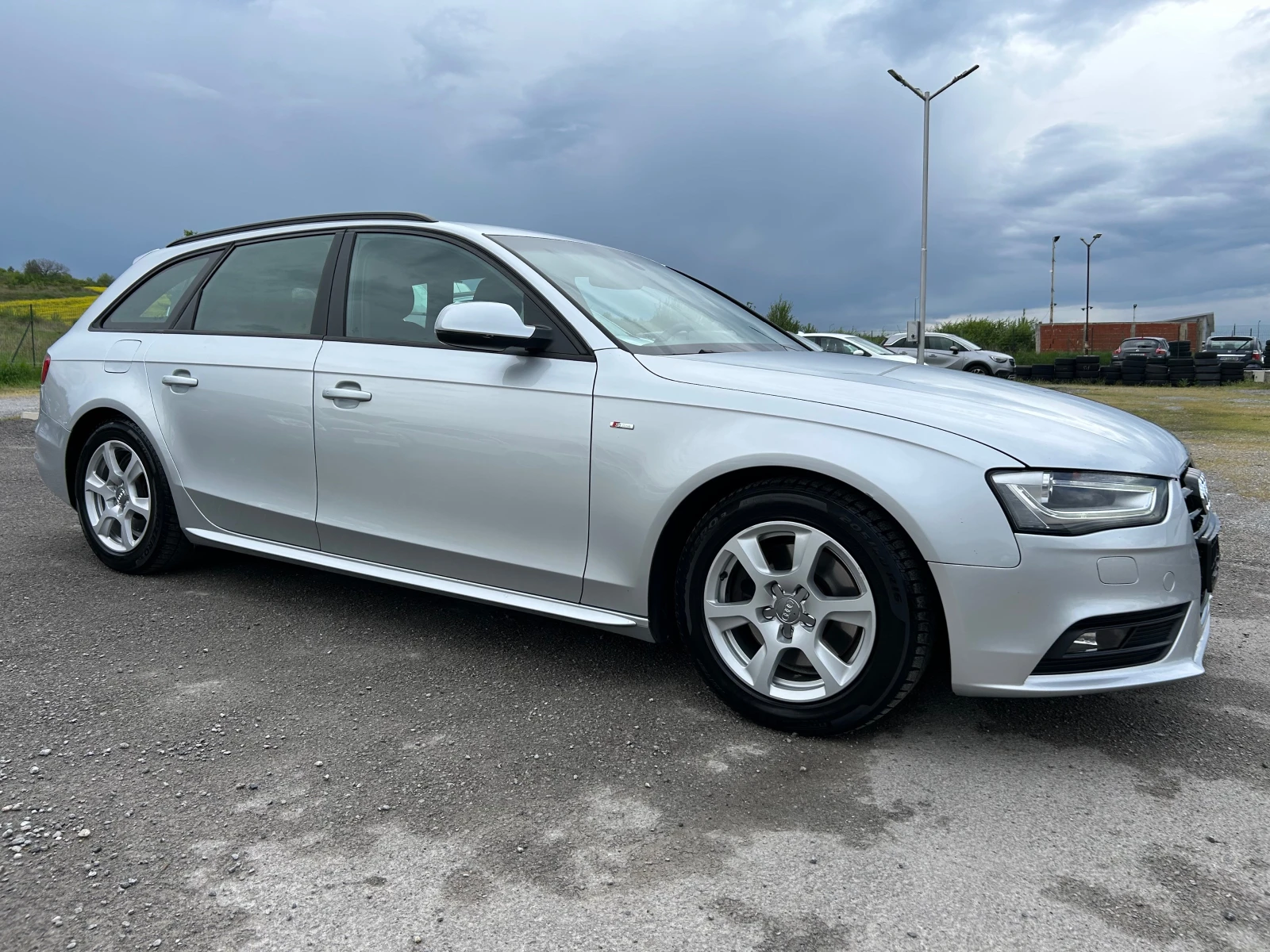 Audi A4 2.0TDI  S-line - изображение 3