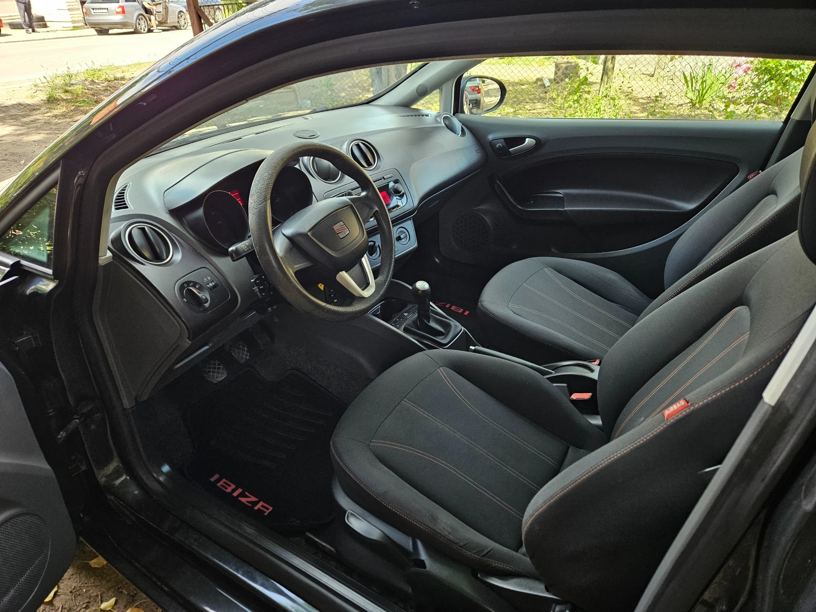 Seat Ibiza 1.2i - изображение 9