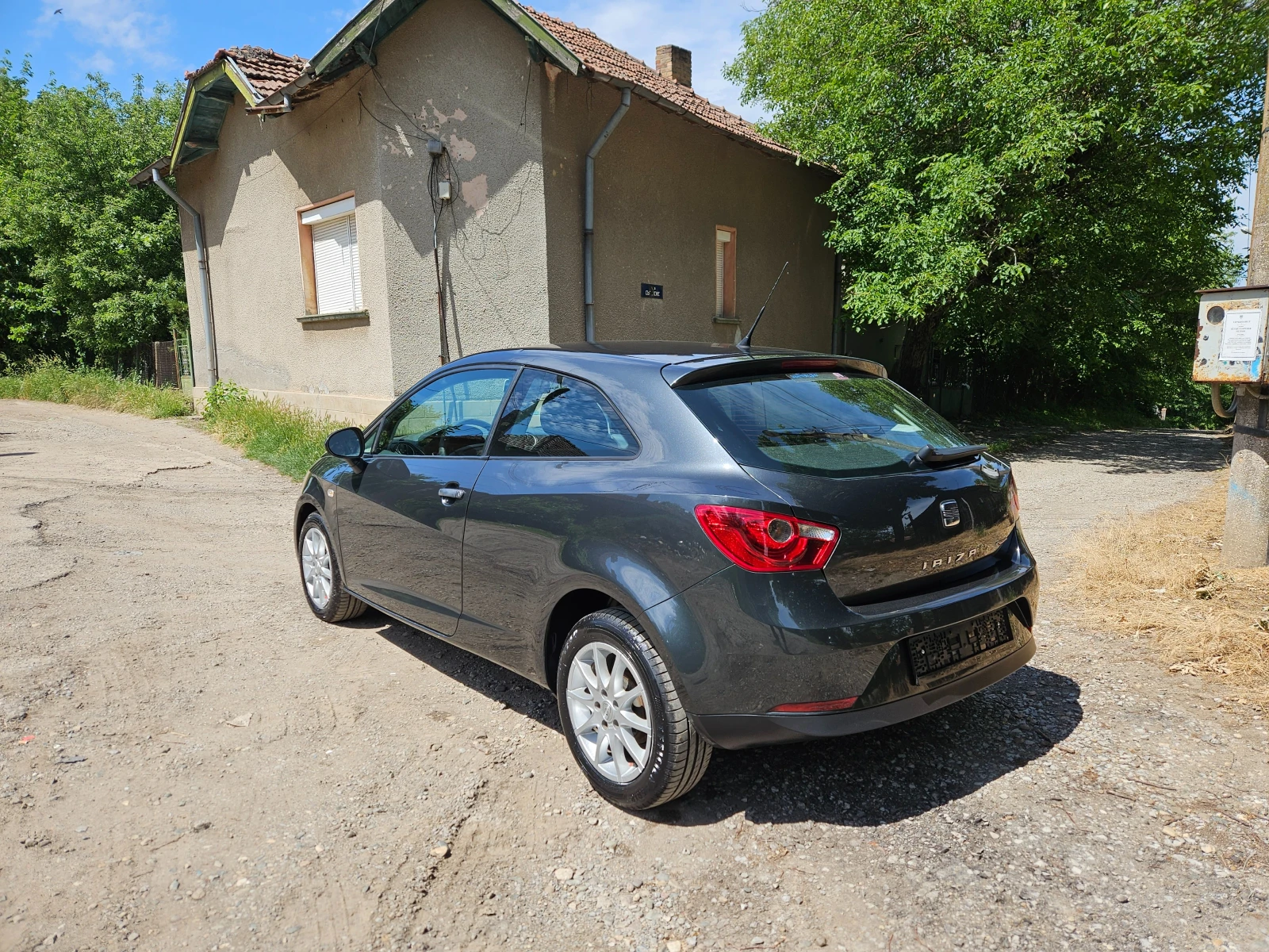 Seat Ibiza 1.2i - изображение 8