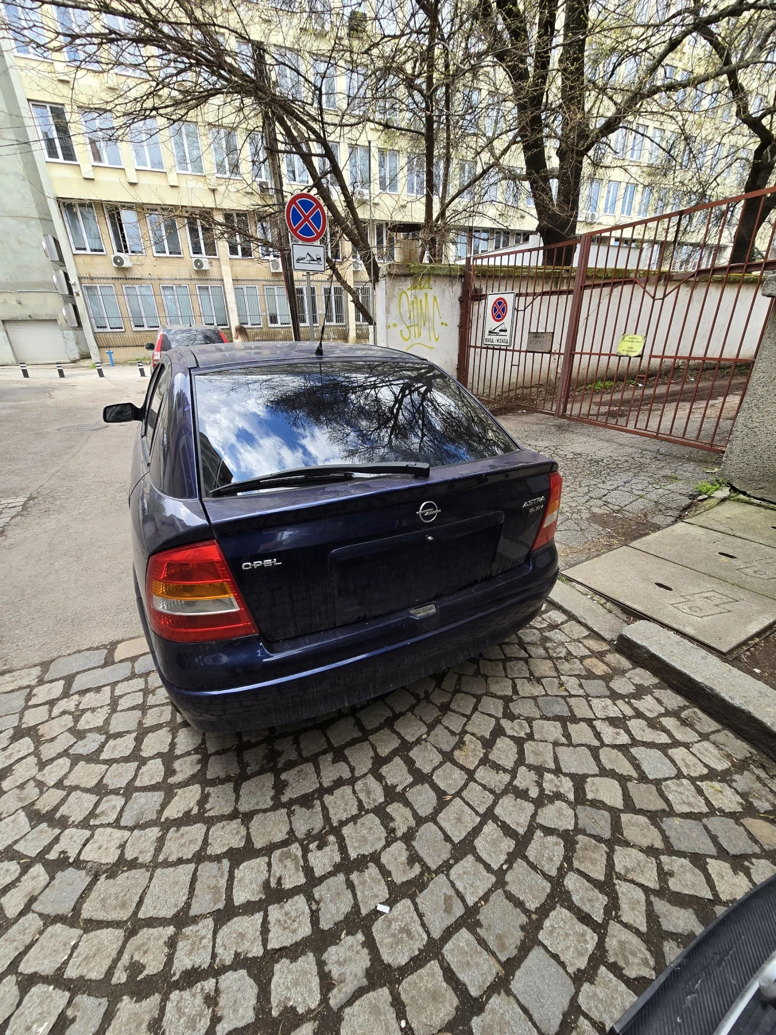 Opel Astra 1.6. - изображение 4