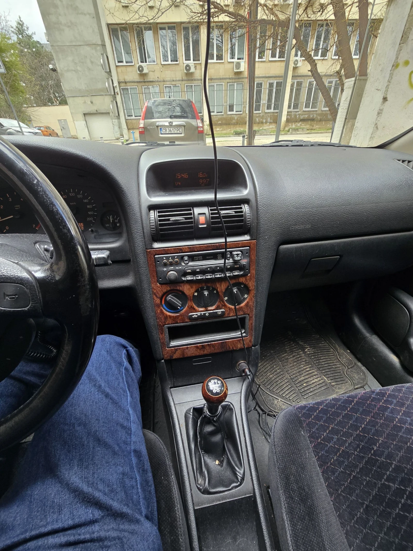Opel Astra 1.6. - изображение 6