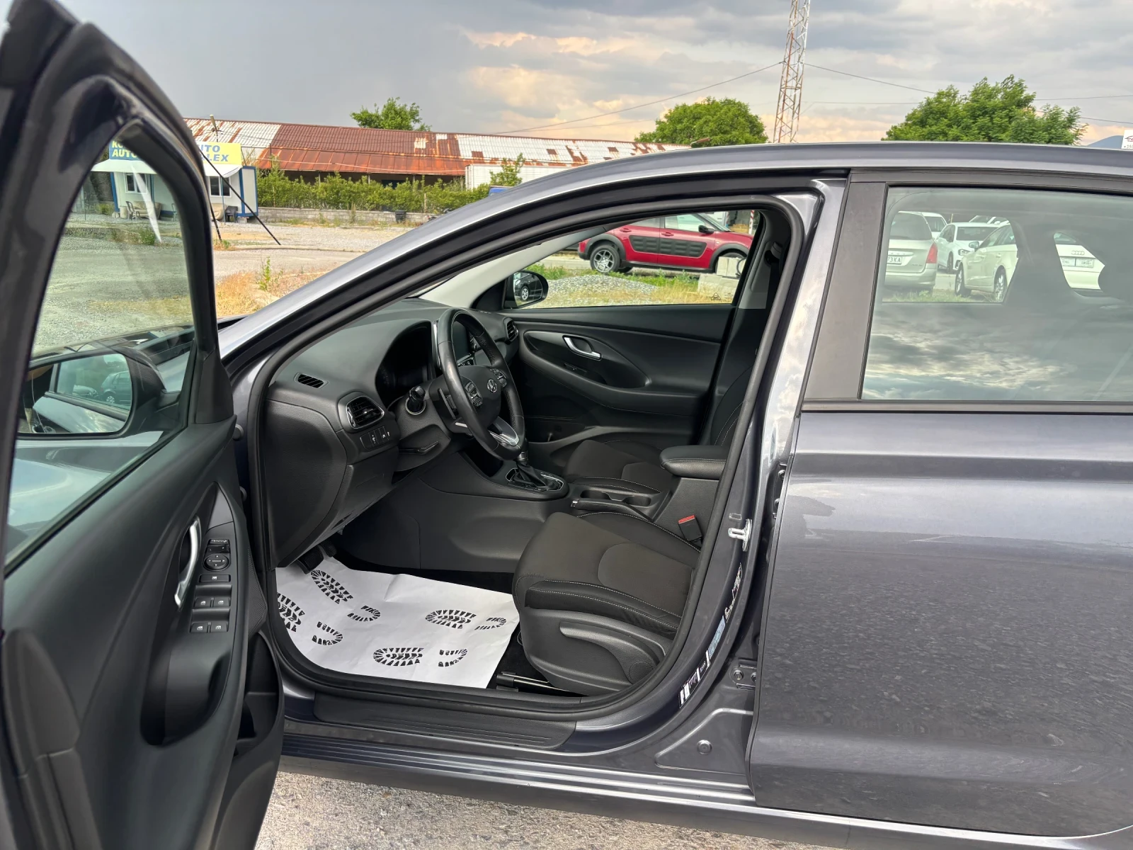 Hyundai I30 1.6crdi - изображение 6