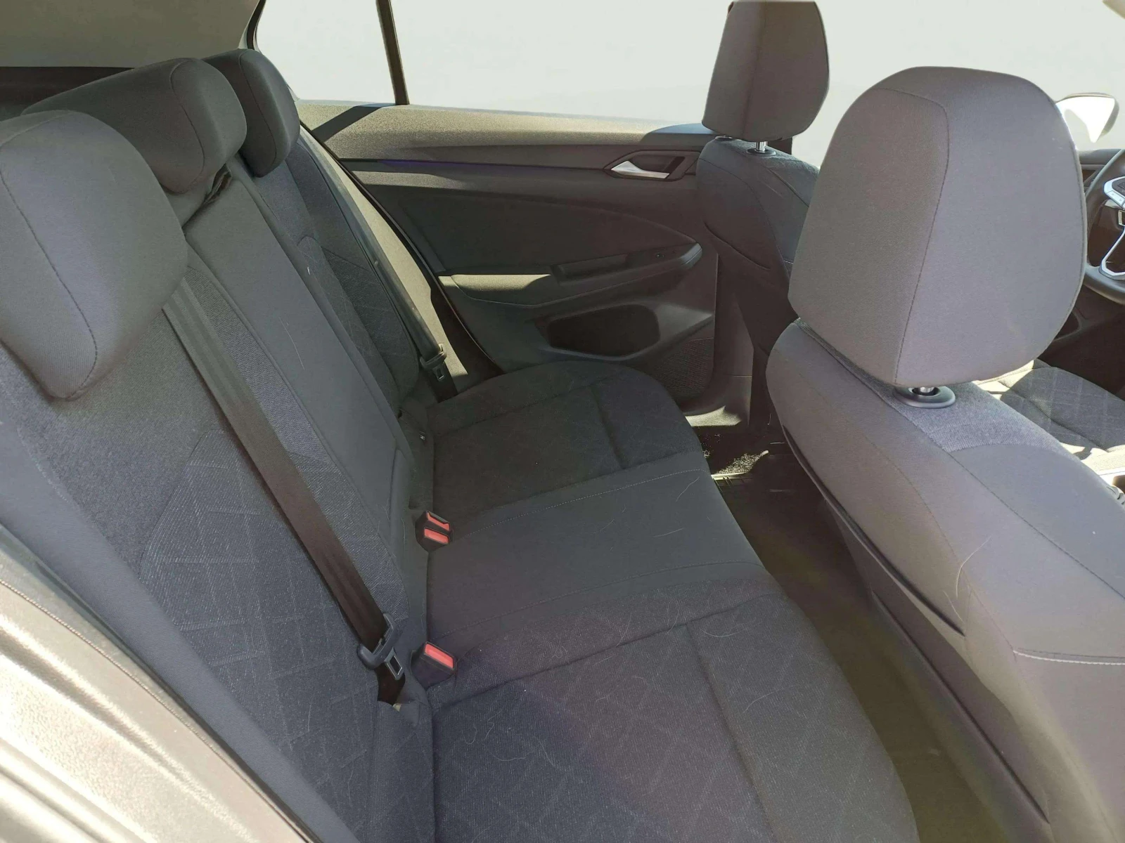 VW Golf 2.0 D - изображение 9