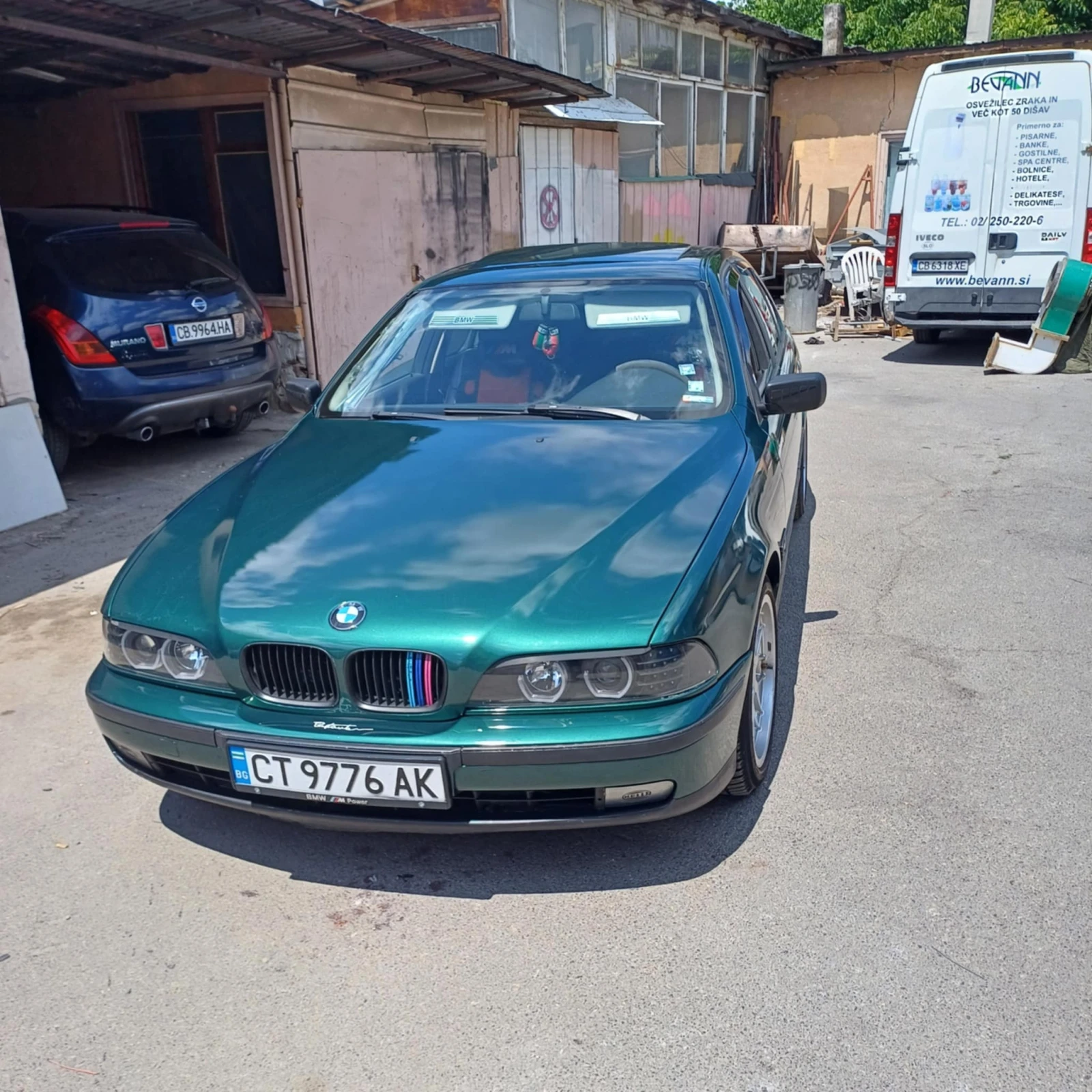 BMW 523  - изображение 6