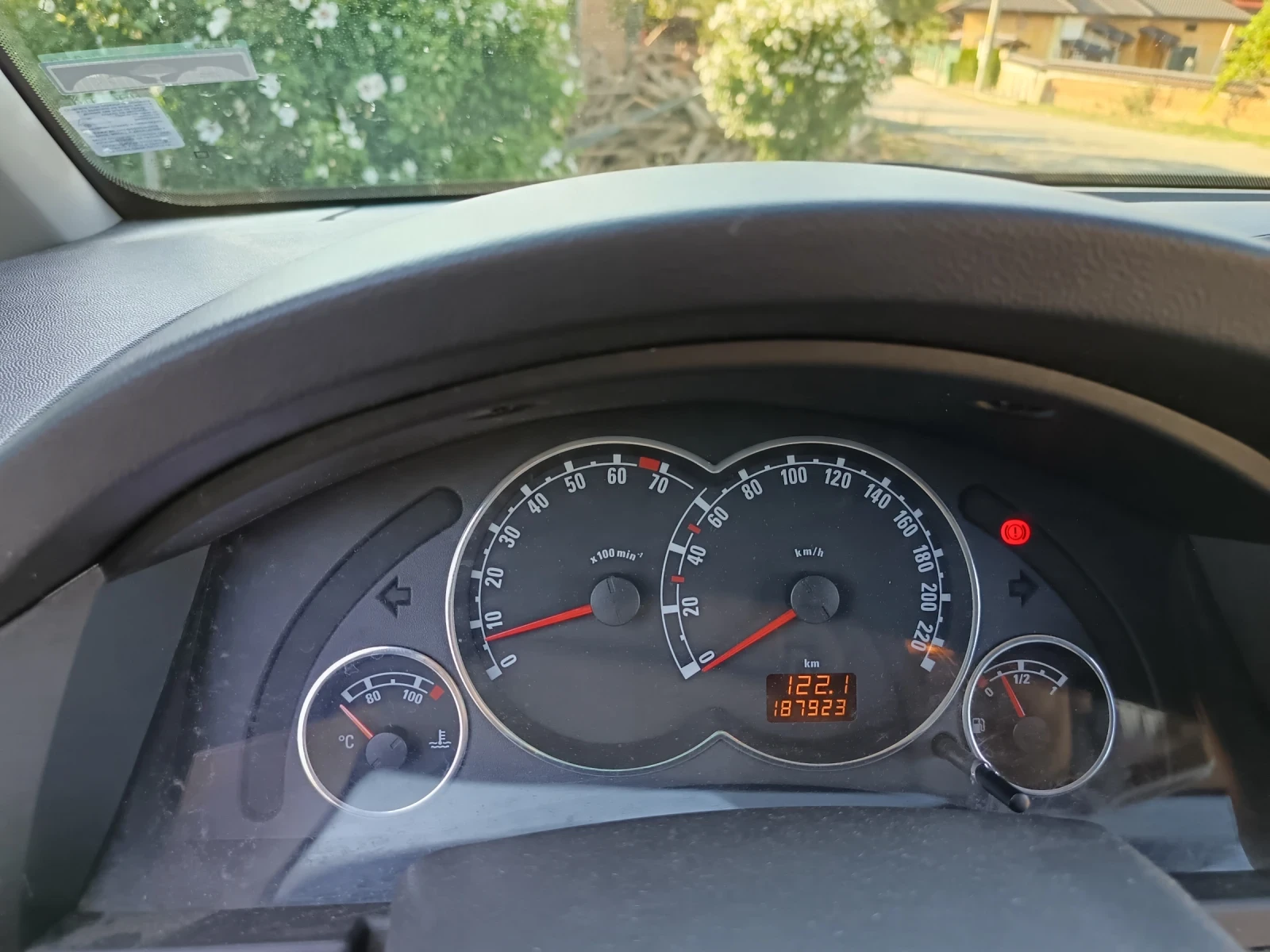 Opel Meriva 1.4 - изображение 5