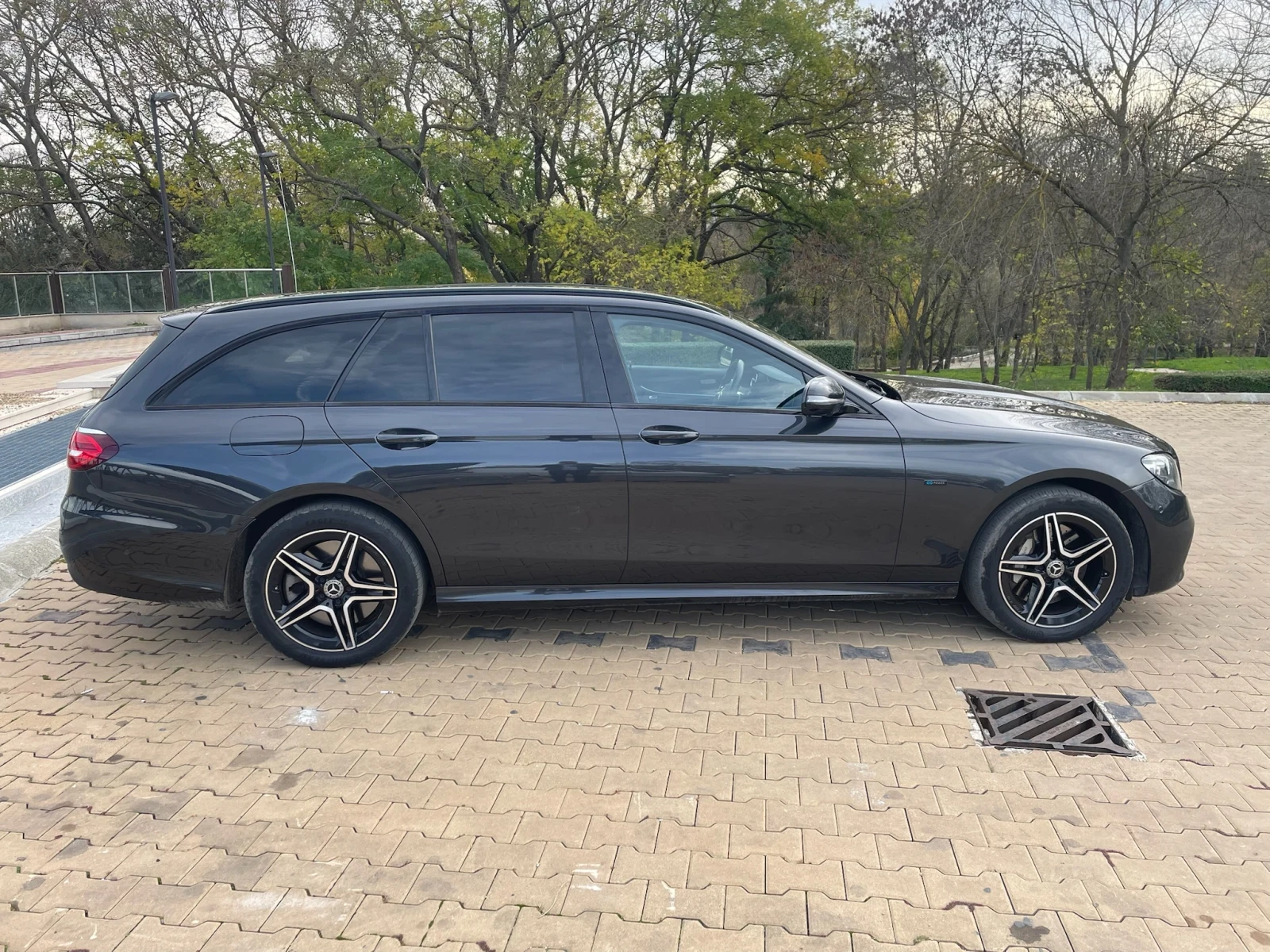 Mercedes-Benz E 300 Mercedes E 300 de AMG 4MATIC | 306 �.�. | BURMESTE | Mobile.bg � ����������� 6