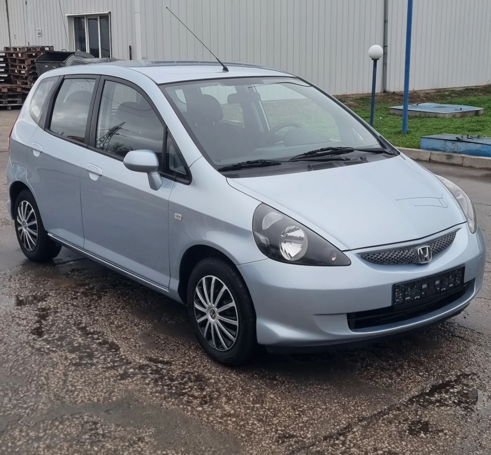 Honda Jazz 1.2 DSSI 77к.с. Като Нова!!! - изображение 3