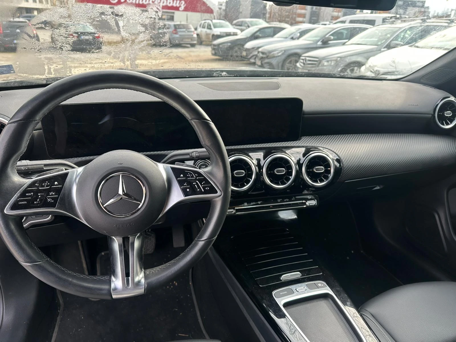 Mercedes-Benz CLA 200  - изображение 8