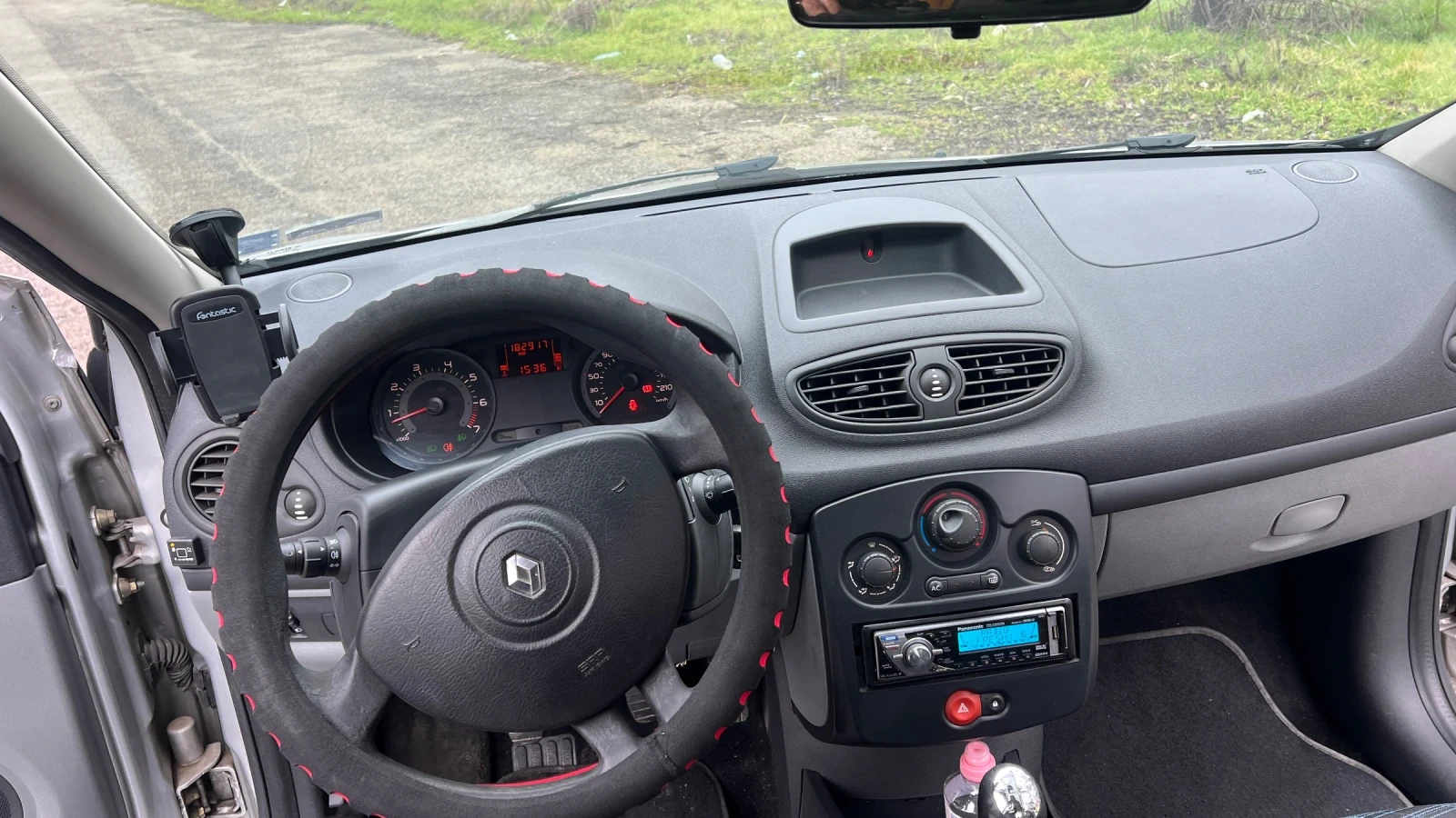 Renault Clio  - изображение 8