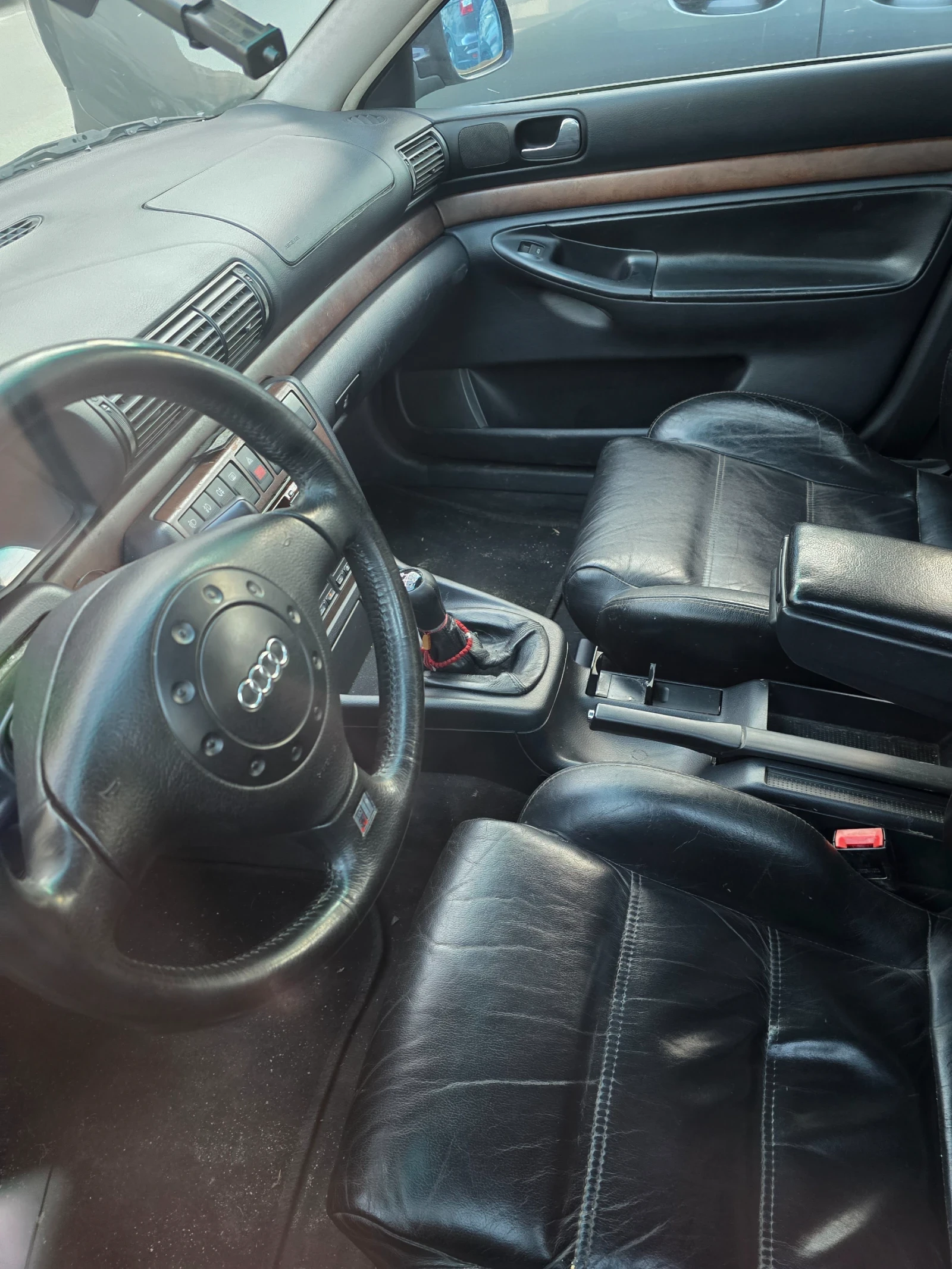 Audi A4, снимка 4 - Автомобили и джипове - 53713357