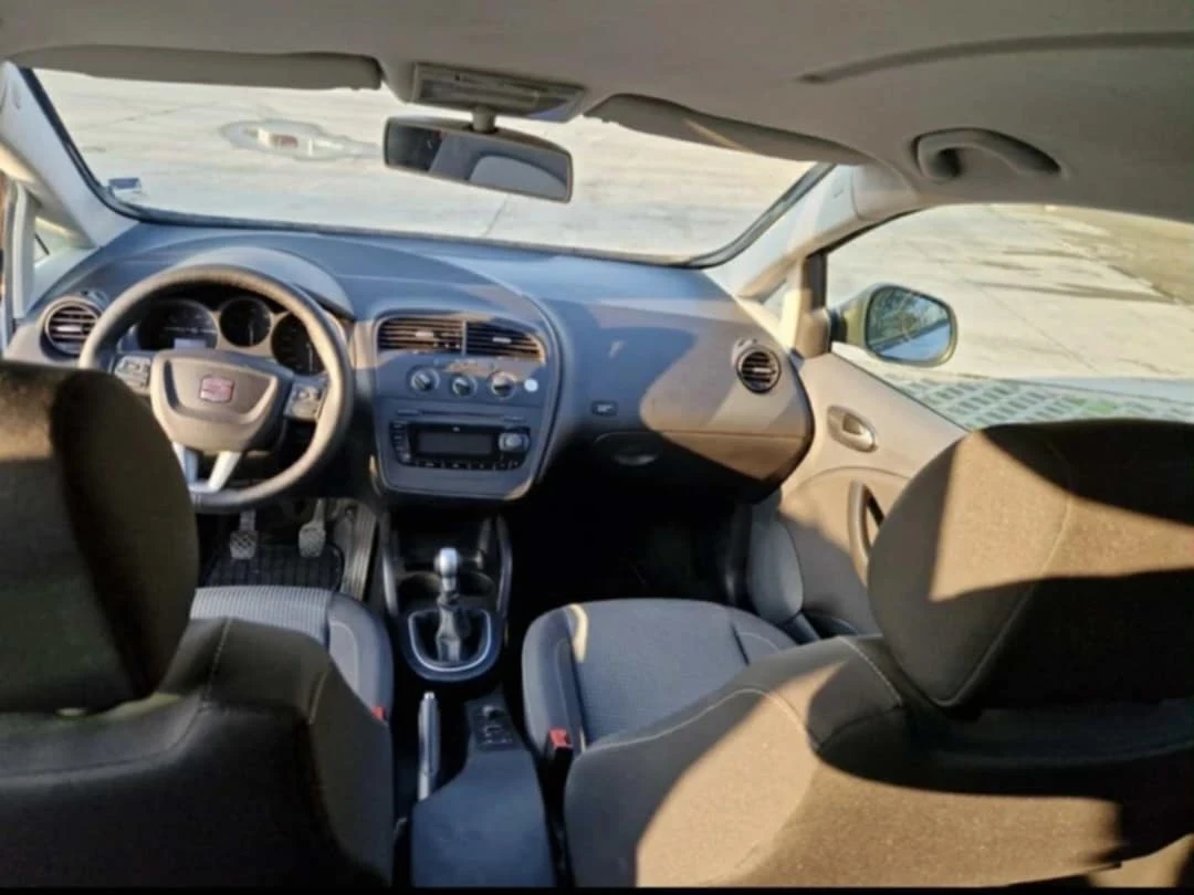 Seat Altea XL, снимка 4 - Автомобили и джипове - 54039898