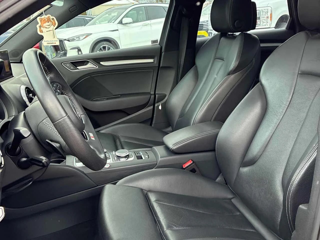 Audi S3 Technik/CAMERA/LED/B&O/ПОДГРЕВИ/ШИБИДАХ , снимка 13 - Автомобили и джипове - 54156546