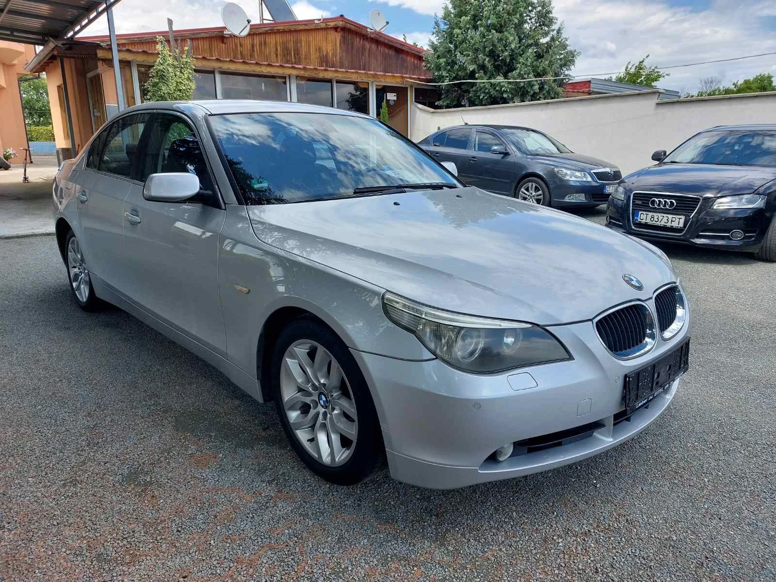 BMW 525 2.5, 6ск, снимка 3 - Автомобили и джипове - 54660467