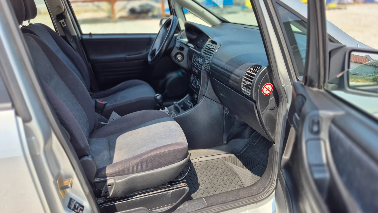 Opel Zafira 1.8 Газ/Клима 116, снимка 13 - Автомобили и джипове - 55068113