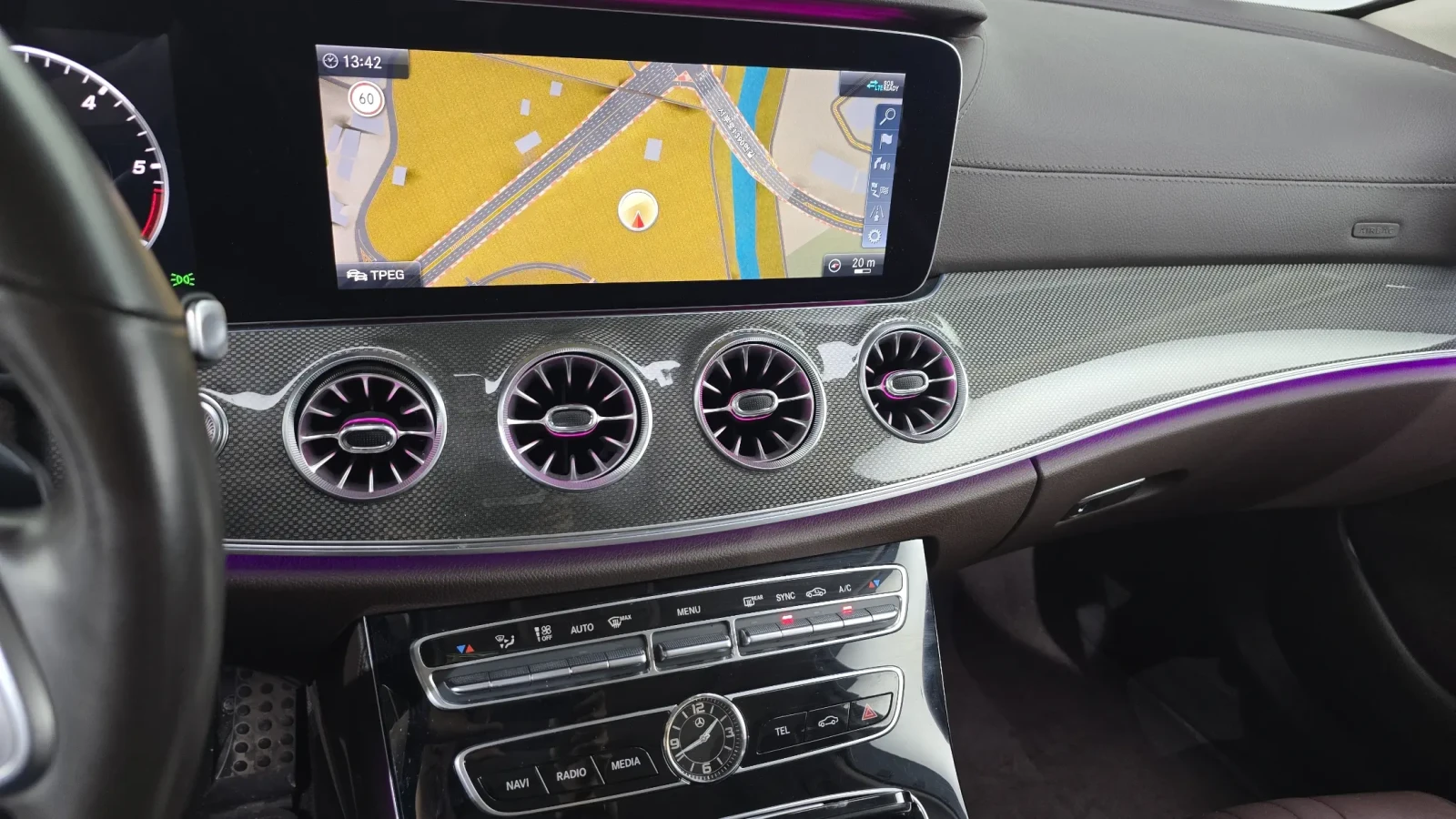 Mercedes-Benz CLS 300 2.0 AMG Line  | Mobile.bg � ����������� 11