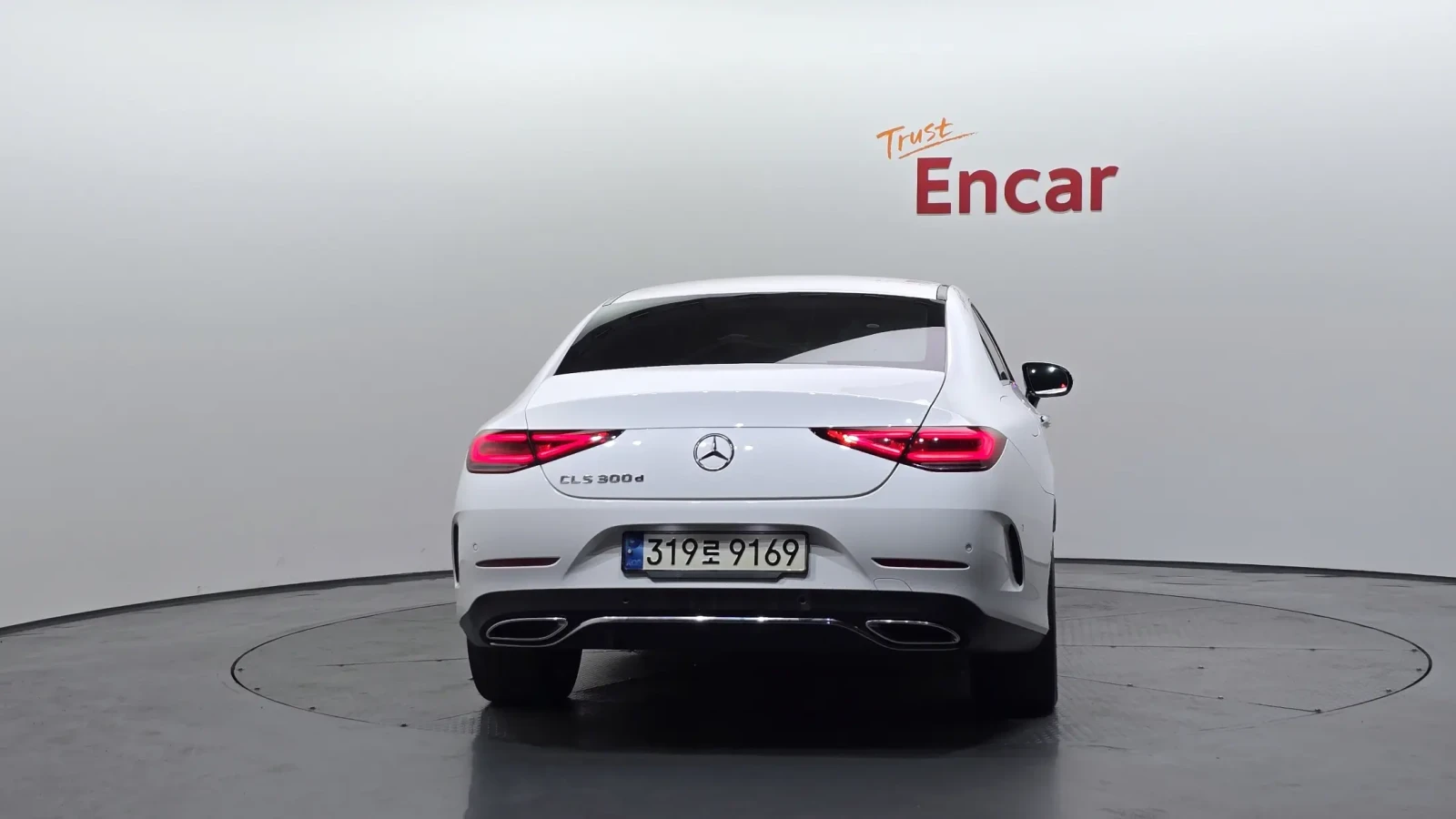 Mercedes-Benz CLS 300 2.0 AMG Line  | Mobile.bg � ����������� 4