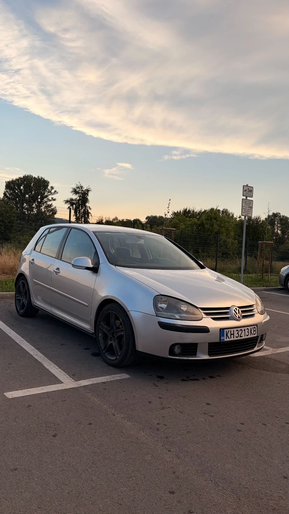 VW Golf, снимка 3 - Автомобили и джипове - 55096123