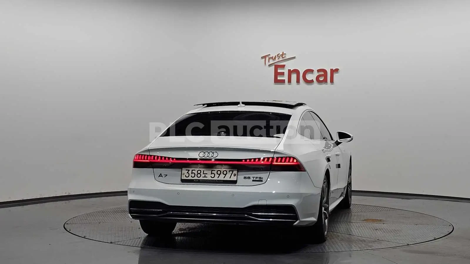 Audi A7 55 TFSI/PANORAMA/360CAM/ПОДГРЕВ/ОБДУХВАНЕ/, снимка 4 - Автомобили и джипове - 55149136