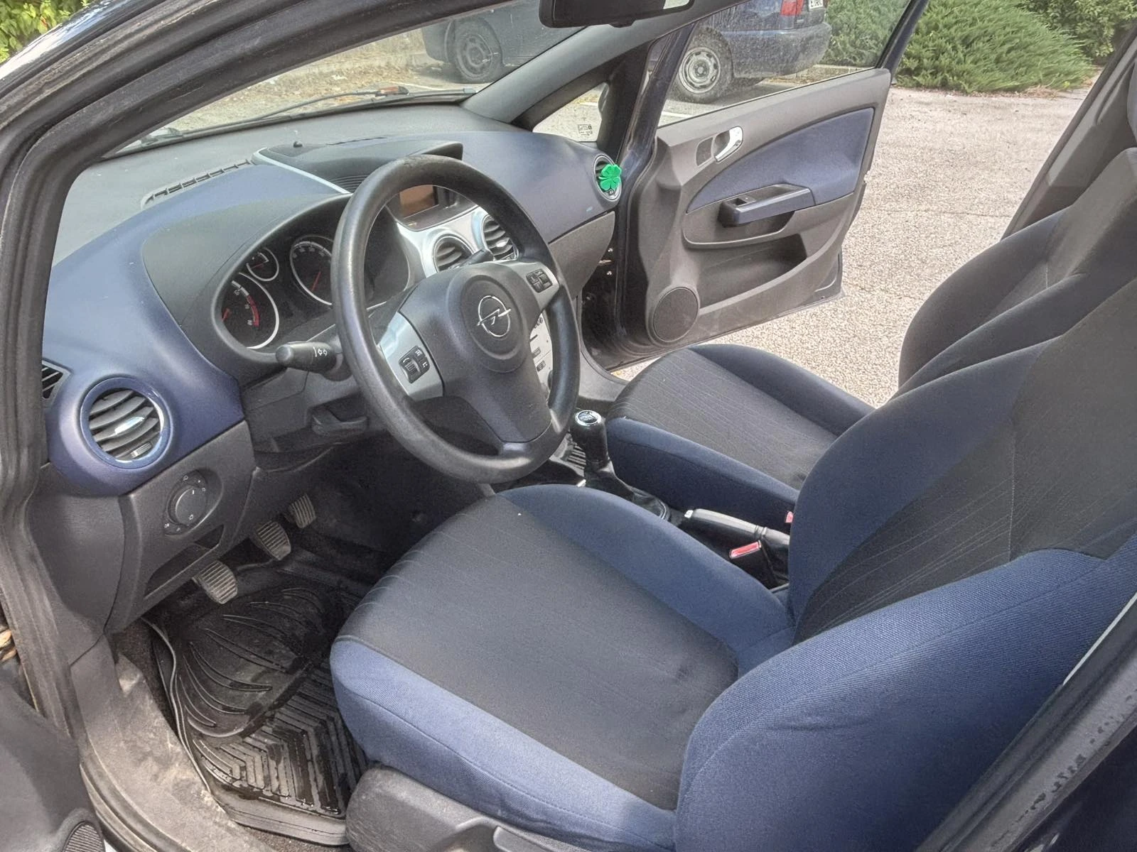 Opel Corsa, снимка 6 - Автомобили и джипове - 55348614